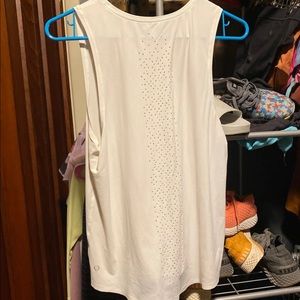 Lululemon muscle tank
